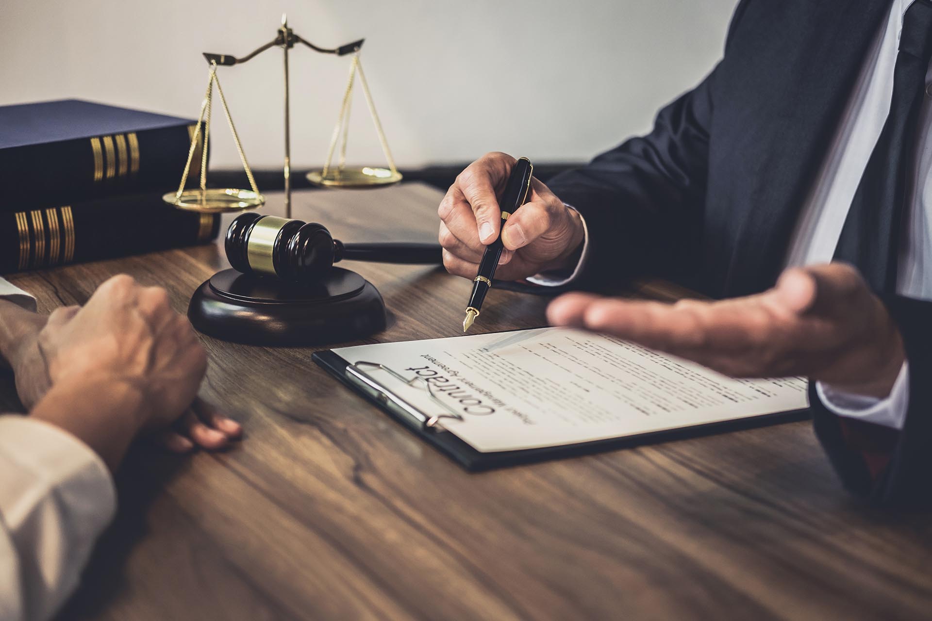 Good service cooperation, Consultation of Businesswoman and Male